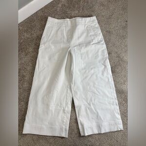 SPANX Cropped Wide Leg Classic White Pull-on Shaping Pants Medium